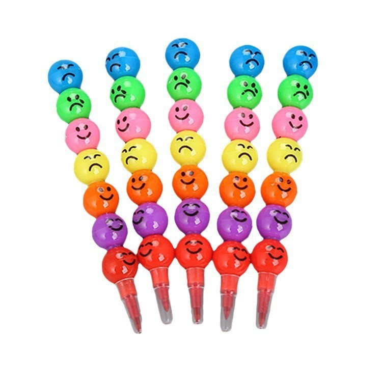 Rock sugar haws, pencils, seven-section crayons, colorful paint brushes for drawing