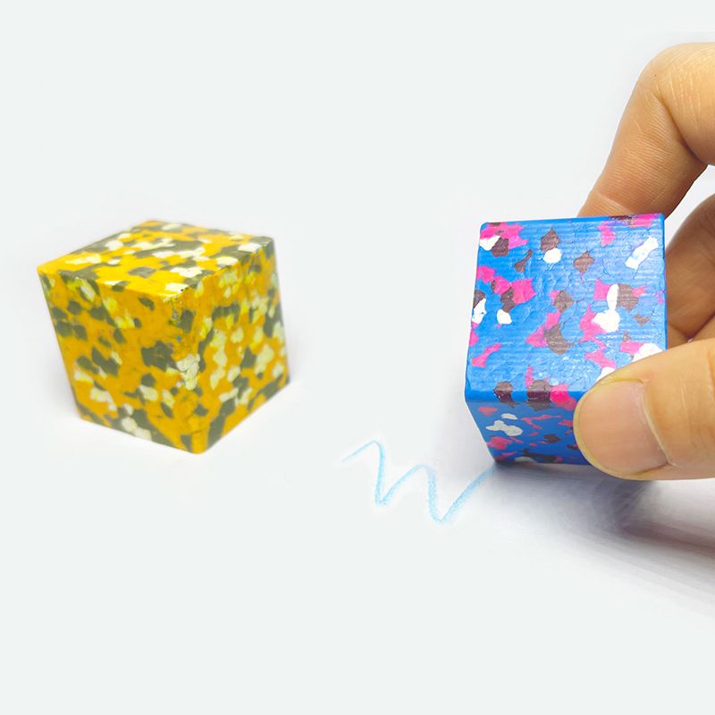 3D plastic crayons in a block shape, washable with water and do not stain hands.