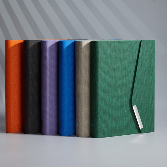 Office clip-on, three-fold, loose-leaf notepad with clip fastener
