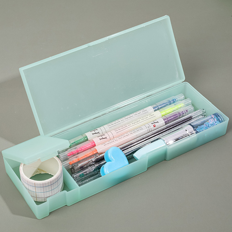 PP plastic pencil case, simple and multifunctional, designed for storing pencils and other materials.