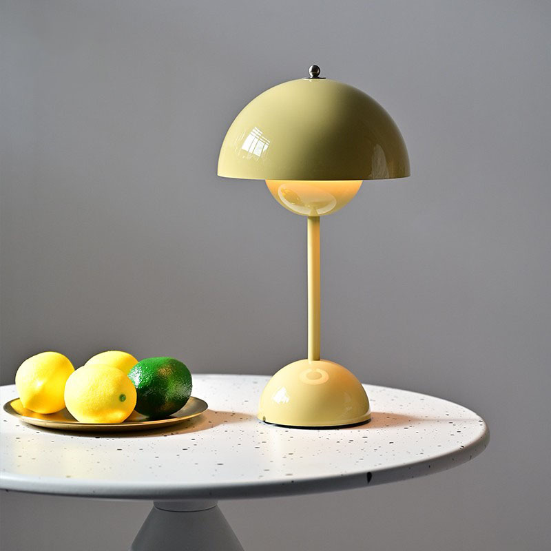 Flower bud table lamp, rechargeable, wireless, portable, minimalist design, touch-dimmable for living and dining rooms.