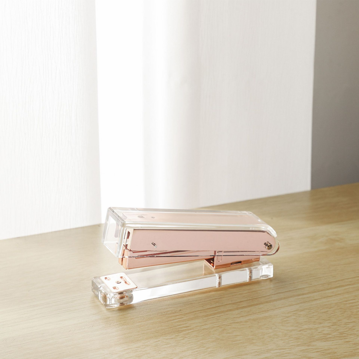 Transparent acrylic stapler, transparent rose gold stapler, large size binding machine, desktop office supplies.