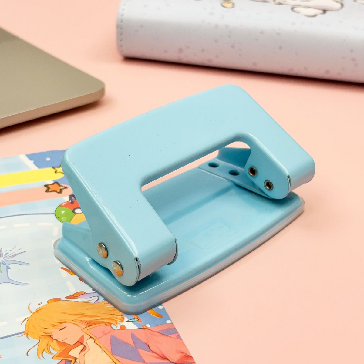 Macaron double hole puncher, manual hole puncher for student stationery, office binder, journal puncher, circular hole puncher.